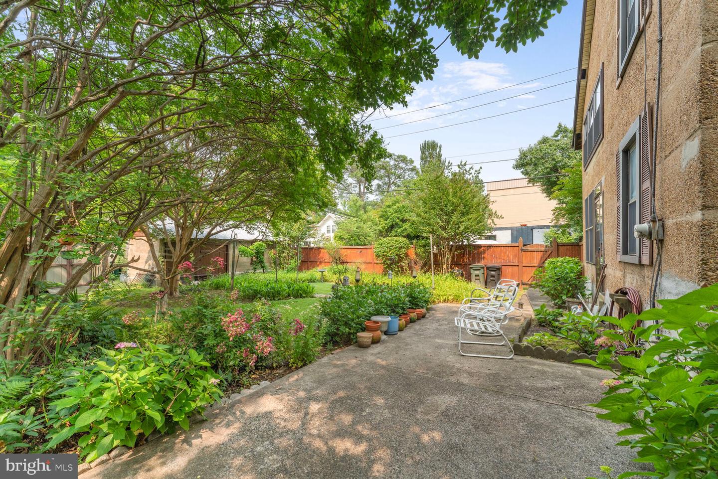 801 23RD ST S, ARLINGTON, Virginia 22202, 3 Bedrooms Bedrooms, ,1 BathroomBathrooms,Residential,For sale,801 23RD ST S,VAAR2058888 MLS # VAAR2058888