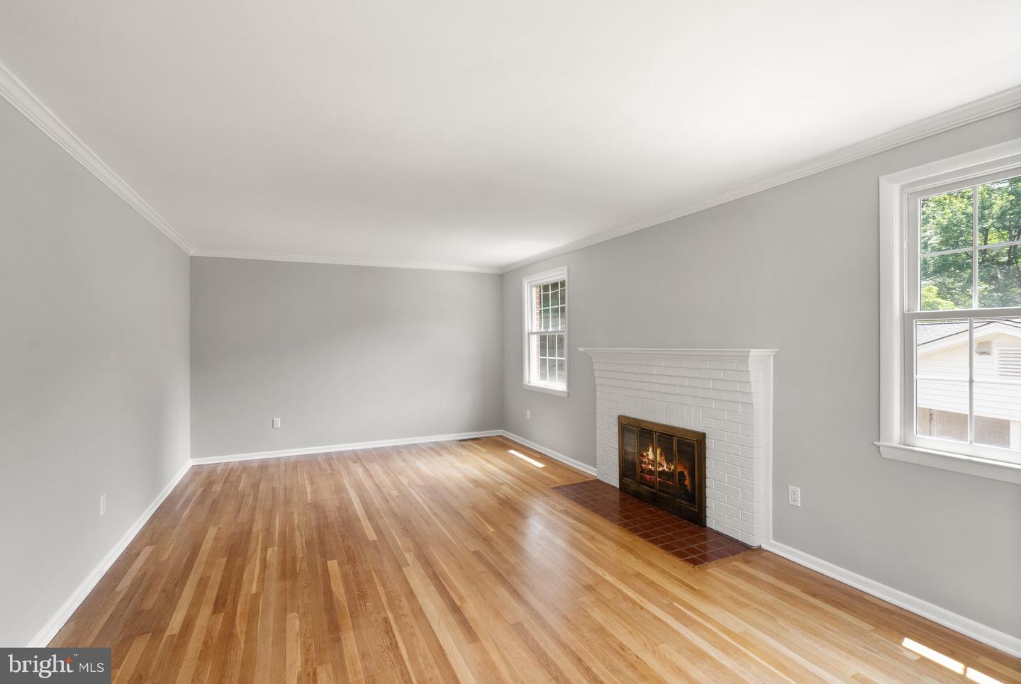 3141 FLINTLOCK RD, FAIRFAX, Virginia 22030, 4 Bedrooms Bedrooms, ,2 BathroomsBathrooms,Residential,For sale,3141 FLINTLOCK RD,VAFC2006438 MLS # VAFC2006438
