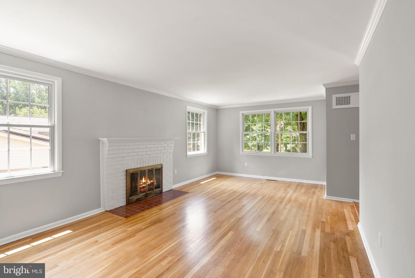 3141 FLINTLOCK RD, FAIRFAX, Virginia 22030, 4 Bedrooms Bedrooms, ,2 BathroomsBathrooms,Residential,For sale,3141 FLINTLOCK RD,VAFC2006438 MLS # VAFC2006438