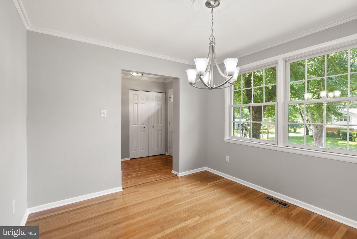 3141 FLINTLOCK RD, FAIRFAX, Virginia 22030, 4 Bedrooms Bedrooms, ,2 BathroomsBathrooms,Residential,For sale,3141 FLINTLOCK RD,VAFC2006438 MLS # VAFC2006438