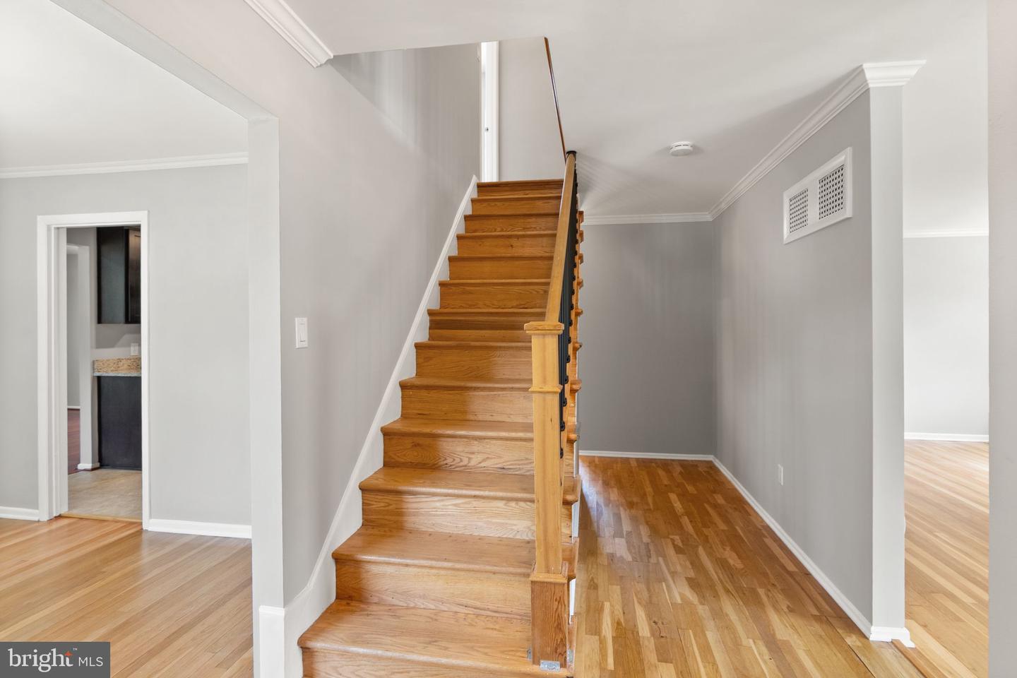 3141 FLINTLOCK RD, FAIRFAX, Virginia 22030, 4 Bedrooms Bedrooms, ,2 BathroomsBathrooms,Residential,For sale,3141 FLINTLOCK RD,VAFC2006438 MLS # VAFC2006438