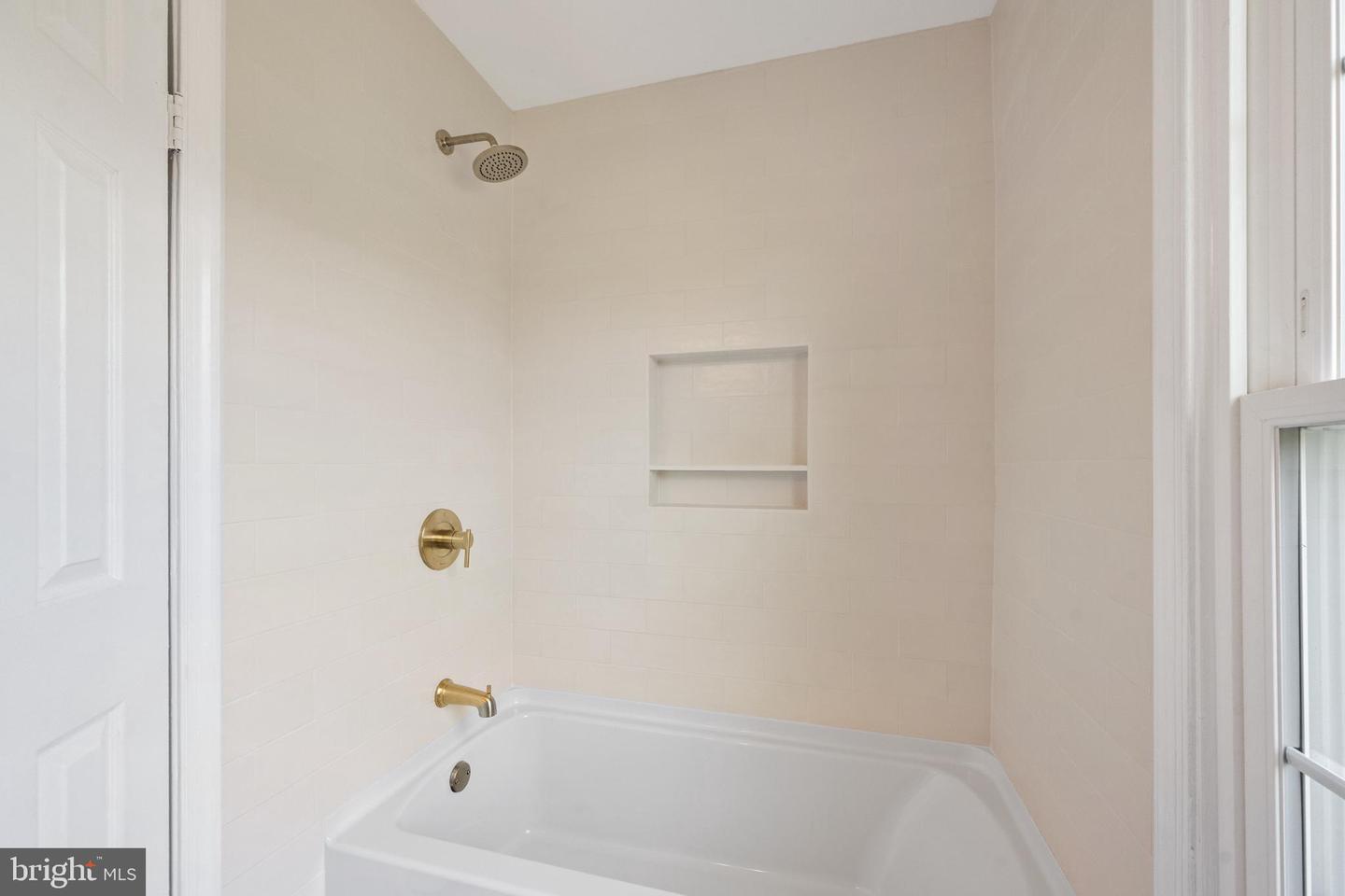 7422 BARBADOS LN, MANASSAS, Virginia 20109, 3 Bedrooms Bedrooms, ,2 BathroomsBathrooms,Residential,For sale,7422 BARBADOS LN,VAPW2096672 MLS # VAPW2096672