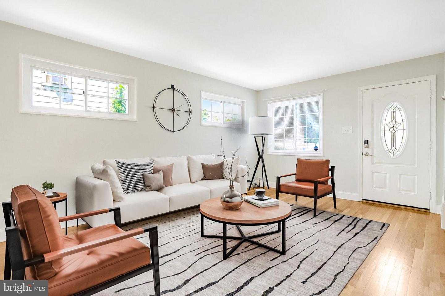 6822 KENYON DR, ALEXANDRIA, Virginia 22307, 2 Bedrooms Bedrooms, ,2 BathroomsBathrooms,Residential,For sale,6822 KENYON DR,VAFX2246814 MLS # VAFX2246814