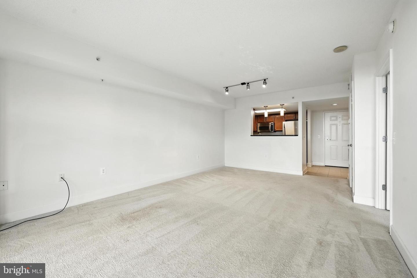 11800 SUNSET HILLS RD #818, RESTON, Virginia 20190, 1 Bedroom Bedrooms, ,1 BathroomBathrooms,Residential,For sale,11800 SUNSET HILLS RD #818,VAFX2248180 MLS # VAFX2248180