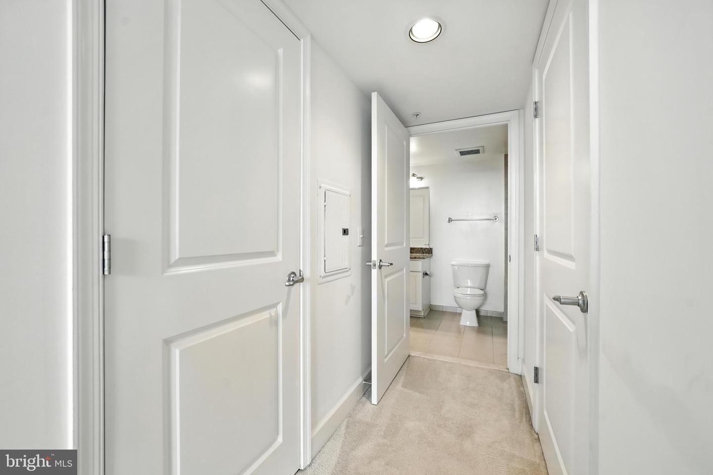 11800 SUNSET HILLS RD #818, RESTON, Virginia 20190, 1 Bedroom Bedrooms, ,1 BathroomBathrooms,Residential,For sale,11800 SUNSET HILLS RD #818,VAFX2248180 MLS # VAFX2248180