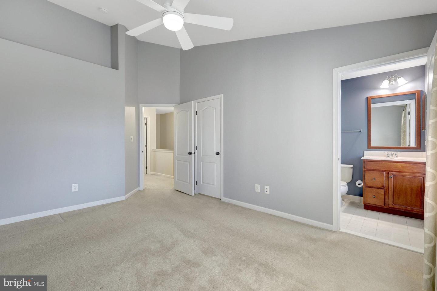 42796 SAN SEBASTIAN TER, CHANTILLY, Virginia 20152, 3 Bedrooms Bedrooms, ,3 BathroomsBathrooms,Residential,For sale,42796 SAN SEBASTIAN TER,VALO2099928 MLS # VALO2099928