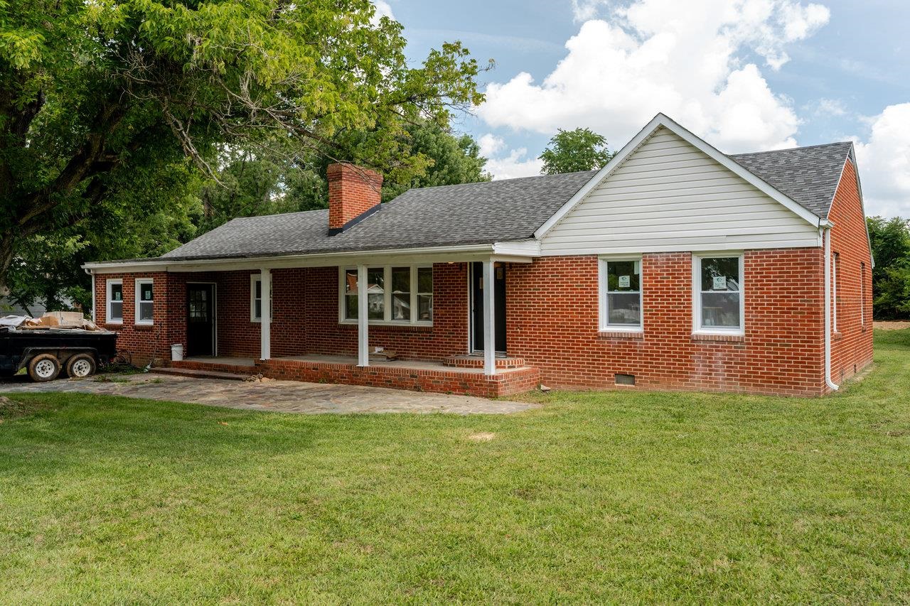 11251 PORT REPUBLIC RD, PORT REPUBLIC, Virginia 24471, 3 Bedrooms Bedrooms, ,1 BathroomBathrooms,Residential,11251 PORT REPUBLIC RD,667347 MLS # 667347