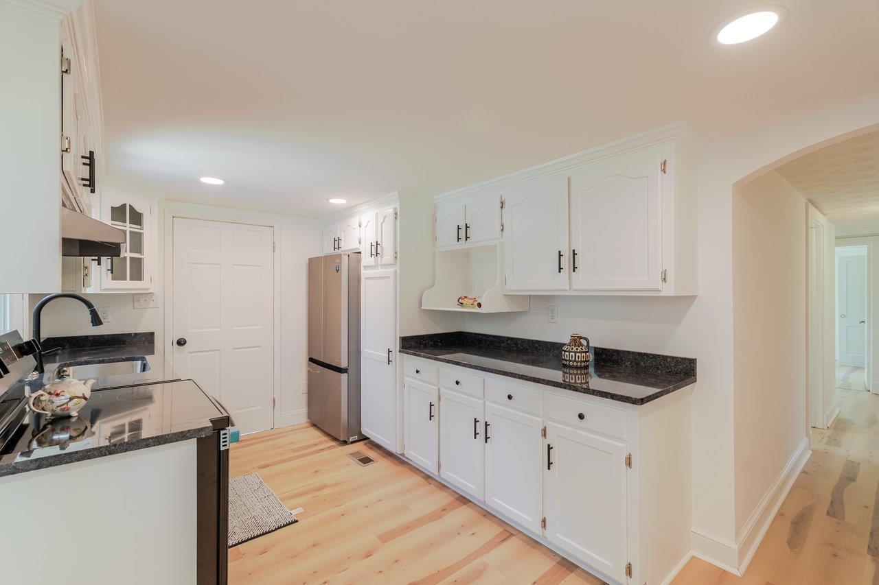11251 PORT REPUBLIC RD, PORT REPUBLIC, Virginia 24471, 3 Bedrooms Bedrooms, ,1 BathroomBathrooms,Residential,11251 PORT REPUBLIC RD,667347 MLS # 667347