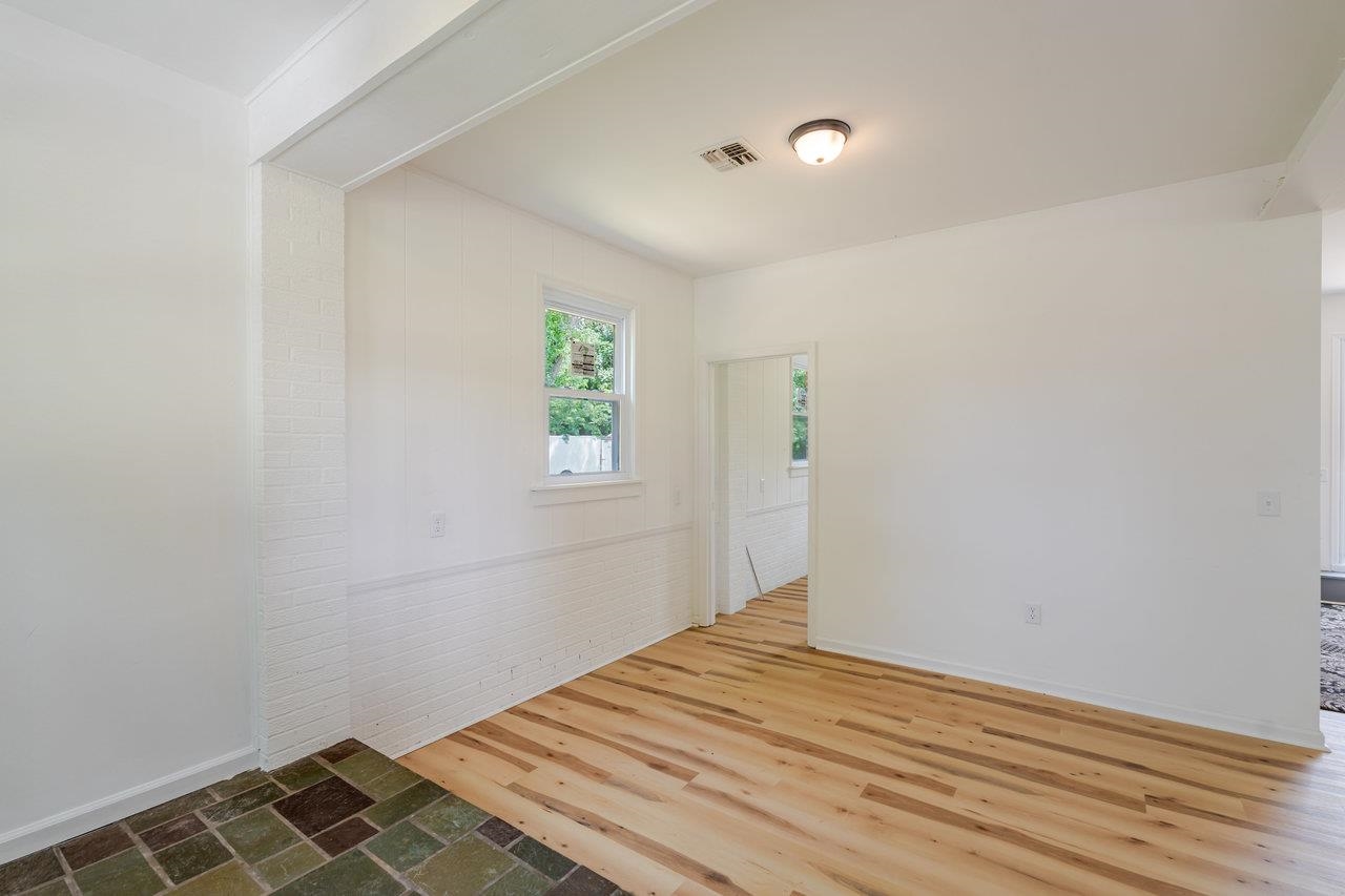 11251 PORT REPUBLIC RD, PORT REPUBLIC, Virginia 24471, 3 Bedrooms Bedrooms, ,1 BathroomBathrooms,Residential,11251 PORT REPUBLIC RD,667347 MLS # 667347