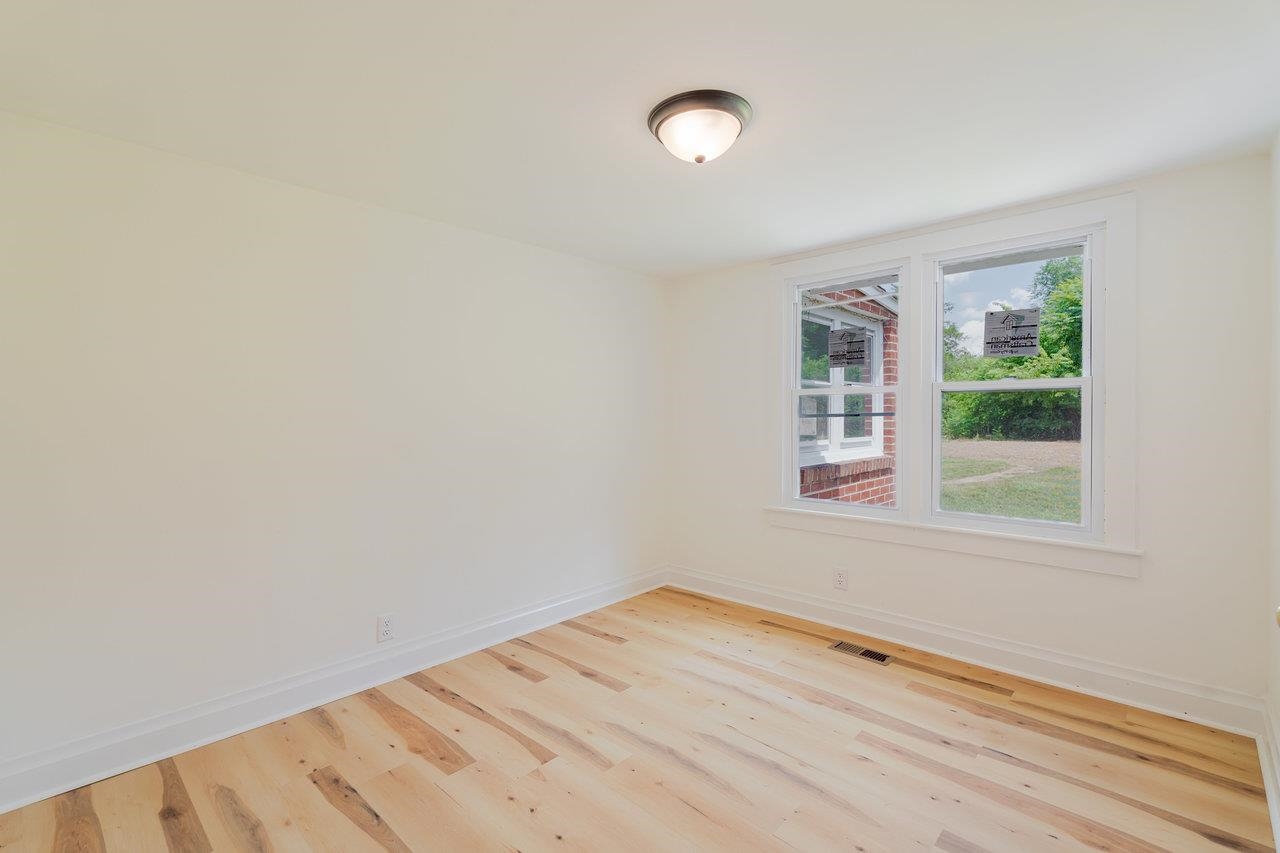 11251 PORT REPUBLIC RD, PORT REPUBLIC, Virginia 24471, 3 Bedrooms Bedrooms, ,1 BathroomBathrooms,Residential,11251 PORT REPUBLIC RD,667347 MLS # 667347