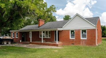 11251 PORT REPUBLIC RD, PORT REPUBLIC, Virginia 24471, 3 Bedrooms Bedrooms, ,1 BathroomBathrooms,Residential,11251 PORT REPUBLIC RD,667347 MLS # 667347