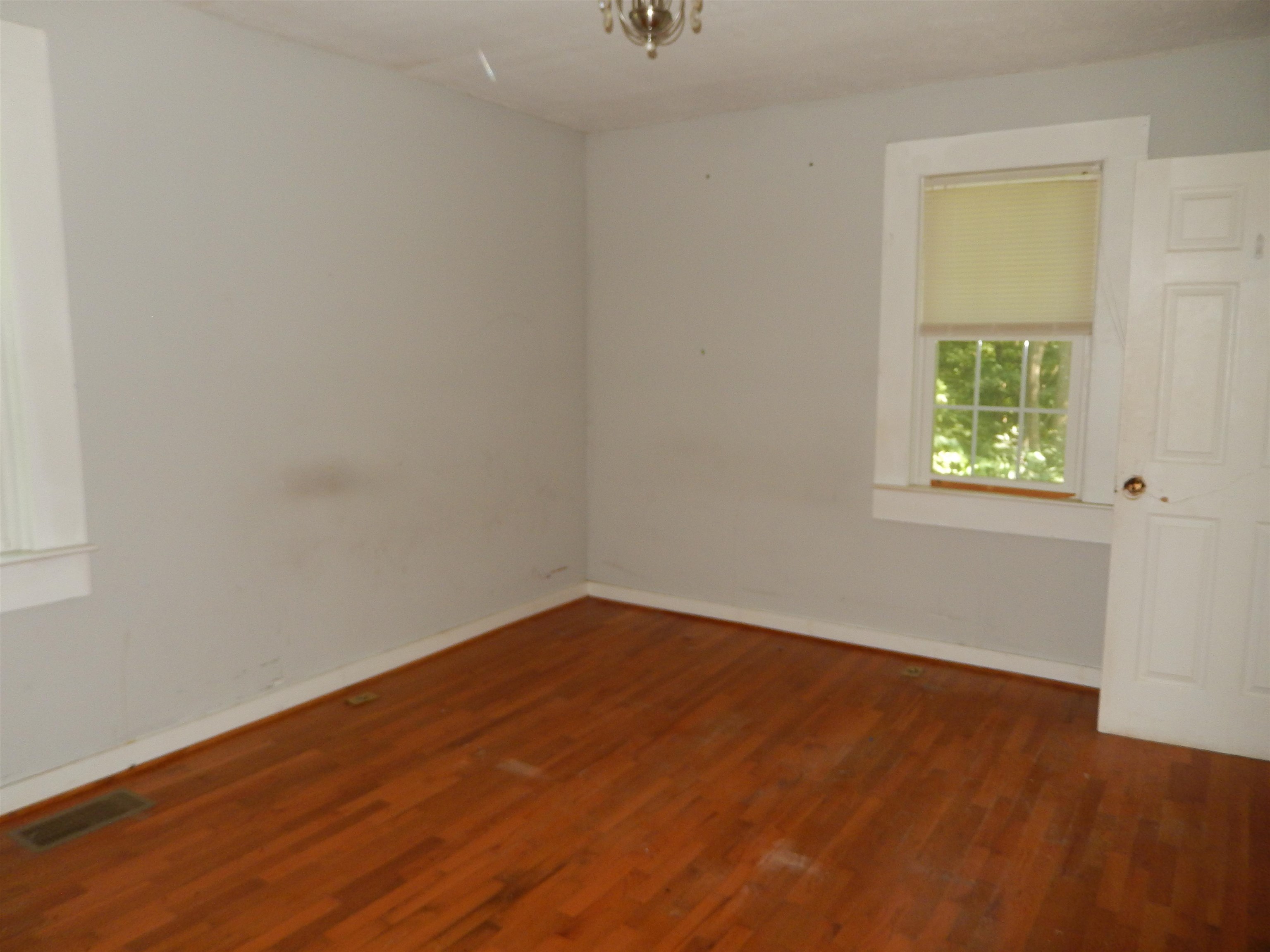 8445 JAMES MONROE HWY, CULPEPER, Virginia 22701, 5 Bedrooms Bedrooms, ,1 BathroomBathrooms,Residential,VRMS 186313,8445 JAMES MONROE HWY,667362 MLS # 667362