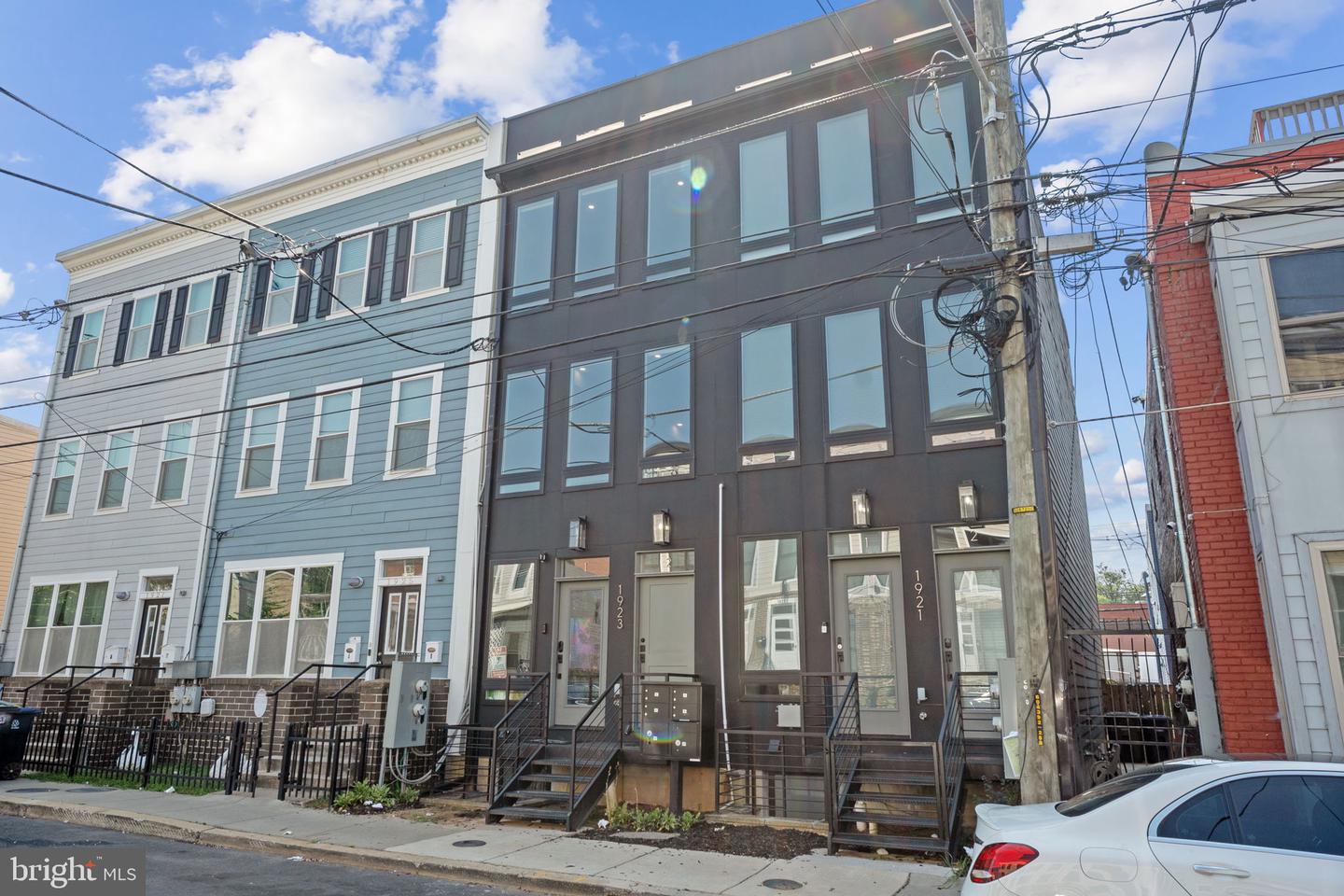 1923 CAPITOL AVE NE #2, WASHINGTON, District Of Columbia 20002, 3 Bedrooms Bedrooms, ,3 BathroomsBathrooms,Residential,For sale,1923 CAPITOL AVE NE #2,DCDC2207624 MLS # DCDC2207624