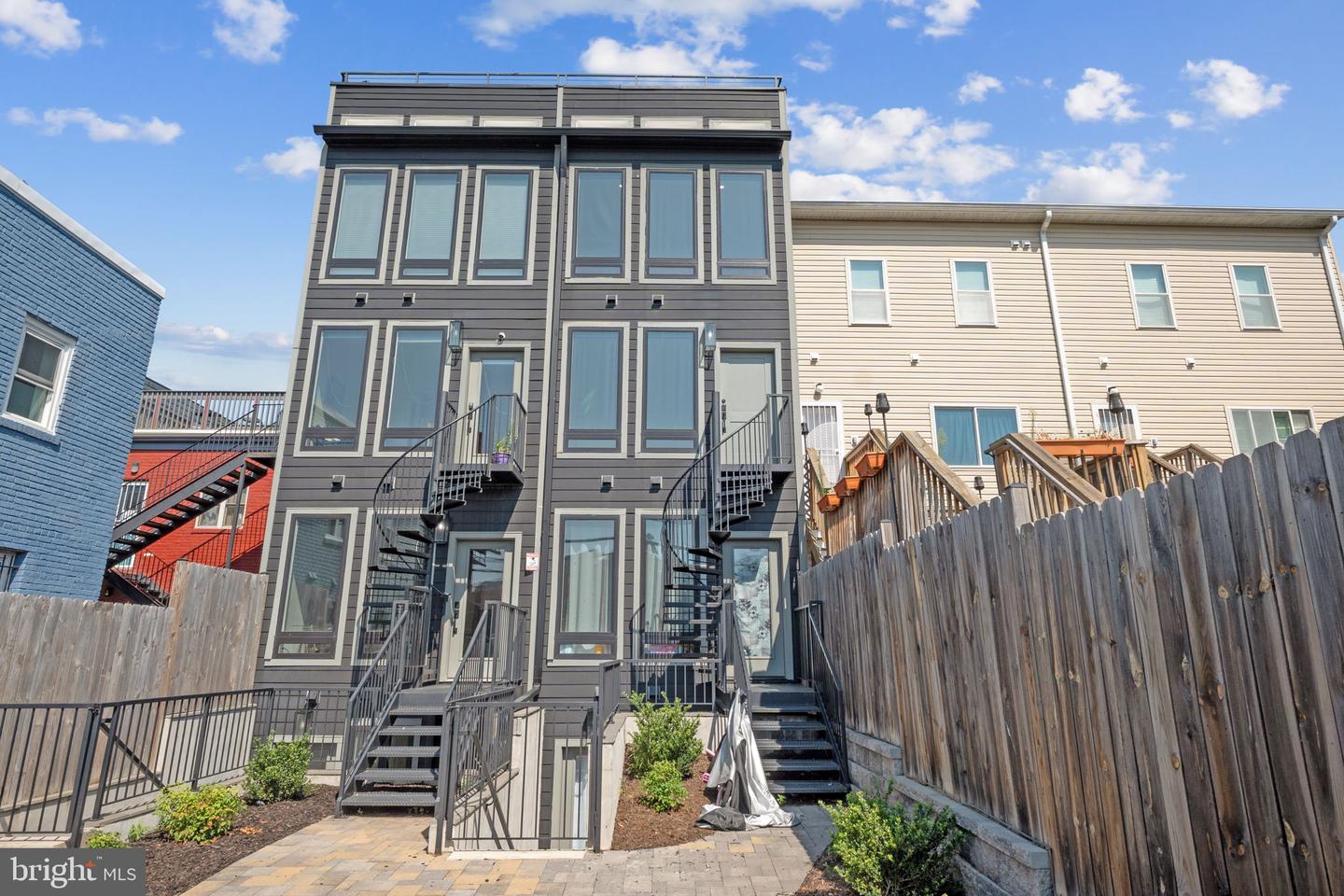 1923 CAPITOL AVE NE #2, WASHINGTON, District Of Columbia 20002, 3 Bedrooms Bedrooms, ,3 BathroomsBathrooms,Residential,For sale,1923 CAPITOL AVE NE #2,DCDC2207624 MLS # DCDC2207624
