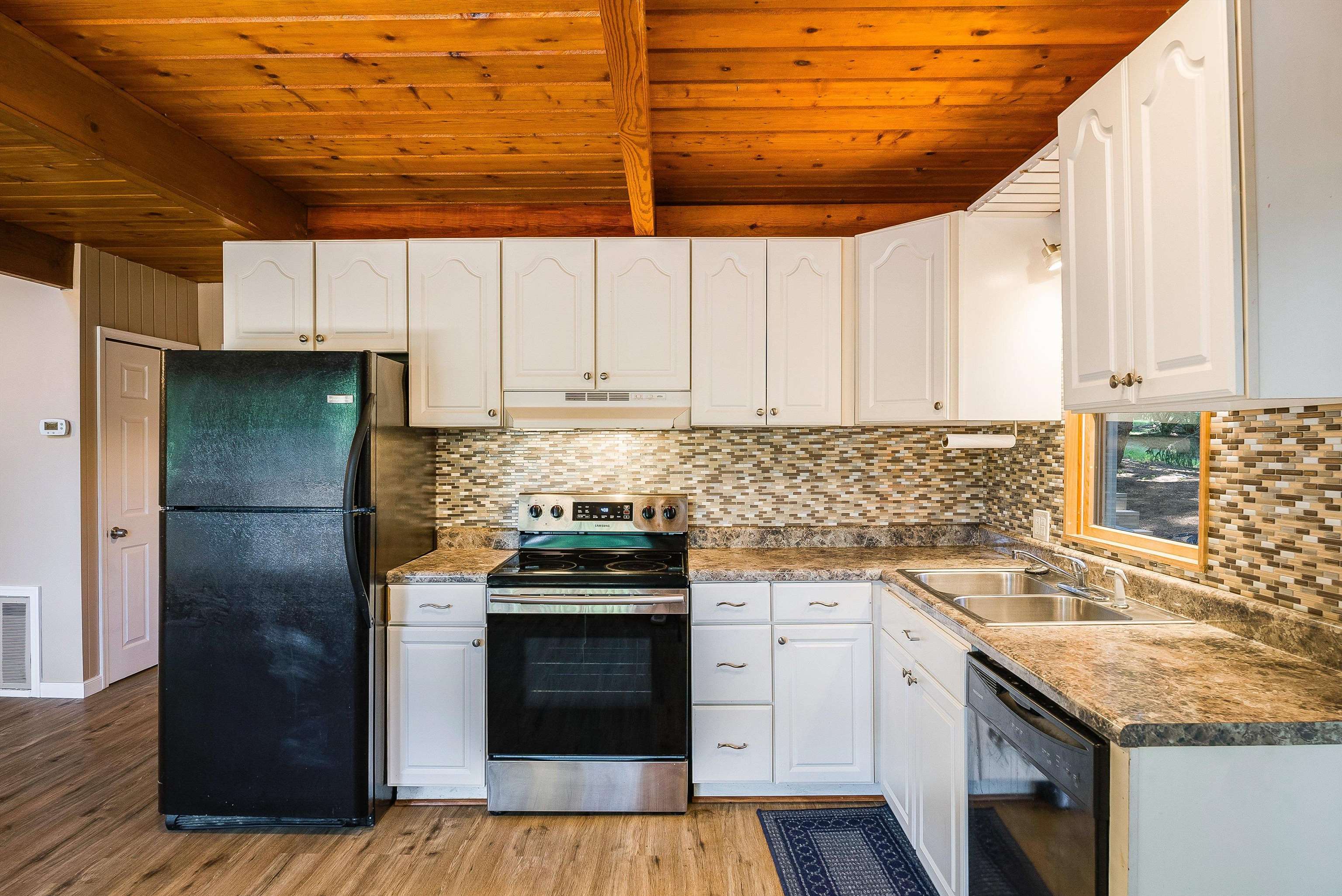 1866 HAWKSBILL RD, MCGAHEYSVILLE, Virginia 22840, 5 Bedrooms Bedrooms, ,3 BathroomsBathrooms,Residential,1866 HAWKSBILL RD,667367 MLS # 667367