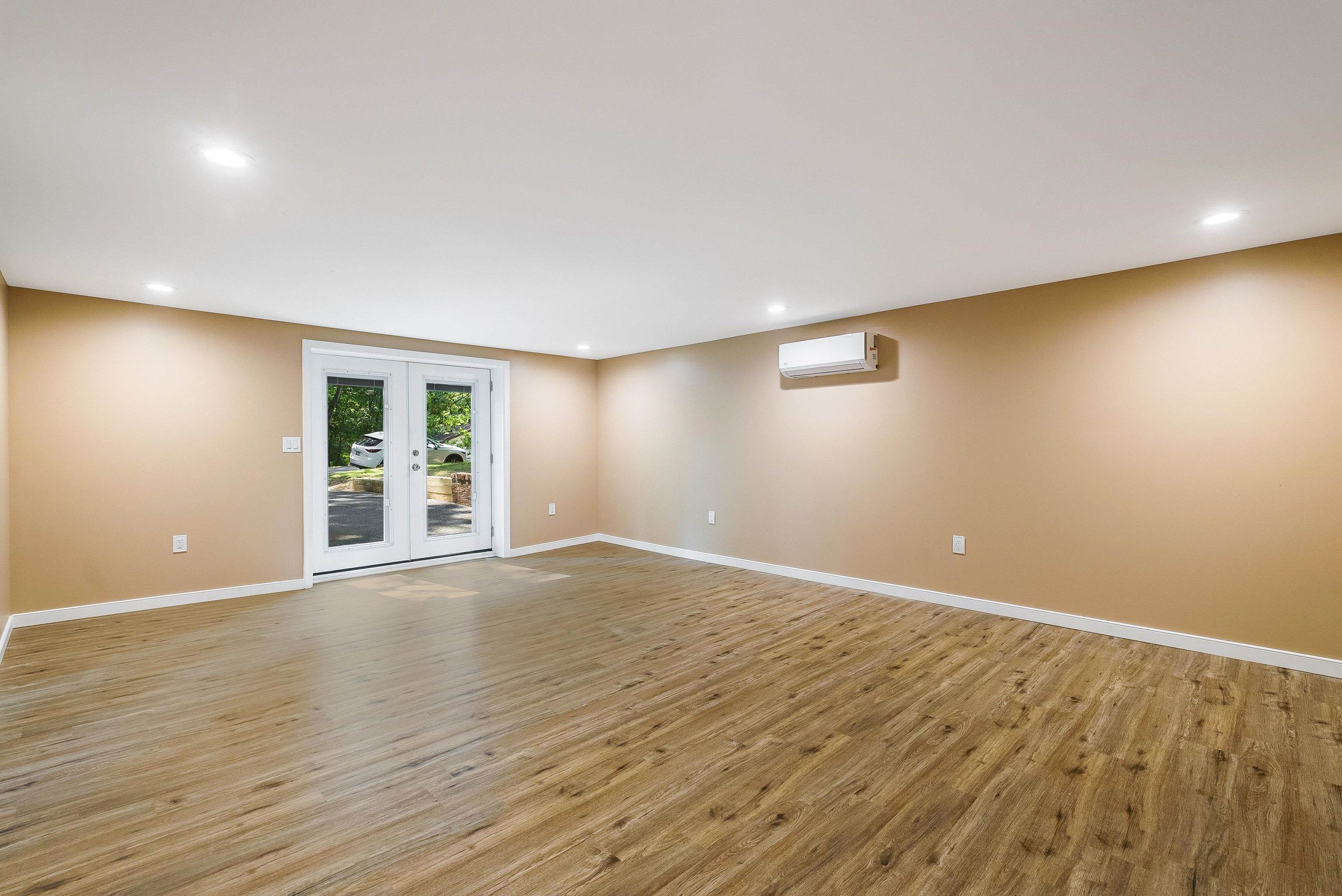 1866 HAWKSBILL RD, MCGAHEYSVILLE, Virginia 22840, 5 Bedrooms Bedrooms, ,3 BathroomsBathrooms,Residential,1866 HAWKSBILL RD,667367 MLS # 667367