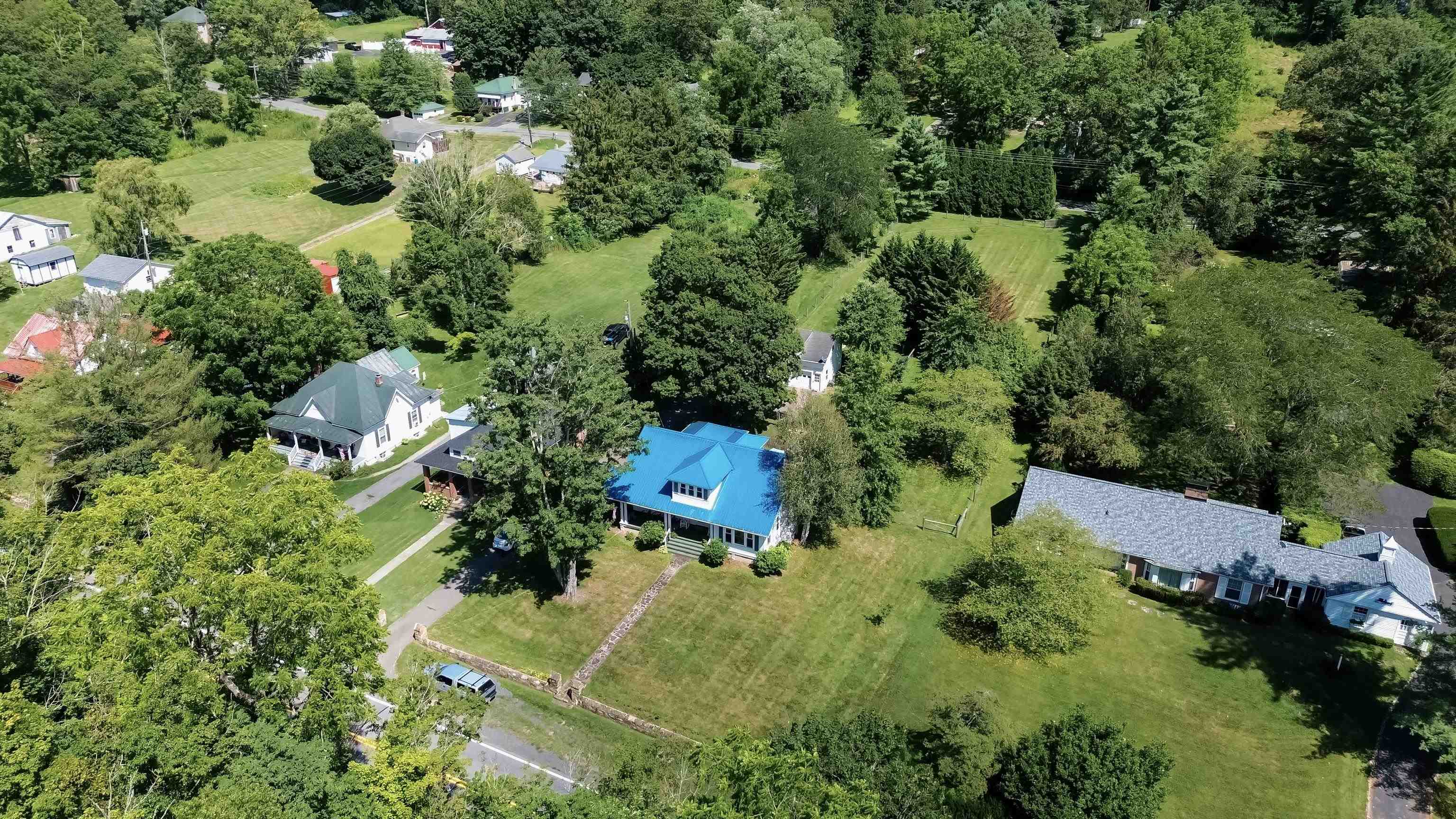 5446 SAM SNEAD HWY, HOT SPRINGS, Virginia 24445, 5 Bedrooms Bedrooms, ,3 BathroomsBathrooms,Residential,5446 SAM SNEAD HWY,667369 MLS # 667369