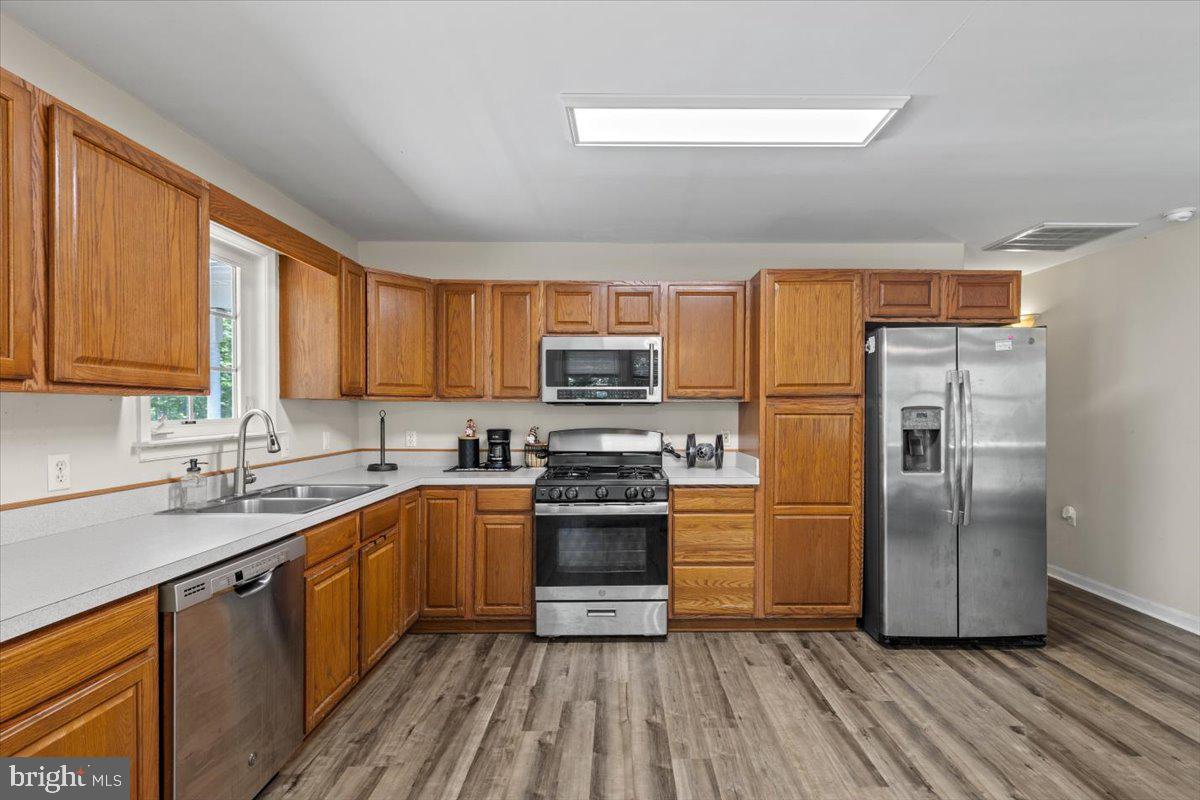 18299 RAGTOP RD, JEFFERSONTON, Virginia 22724, 4 Bedrooms Bedrooms, ,3 BathroomsBathrooms,Residential,For sale,18299 RAGTOP RD,VACU2010928 MLS # VACU2010928