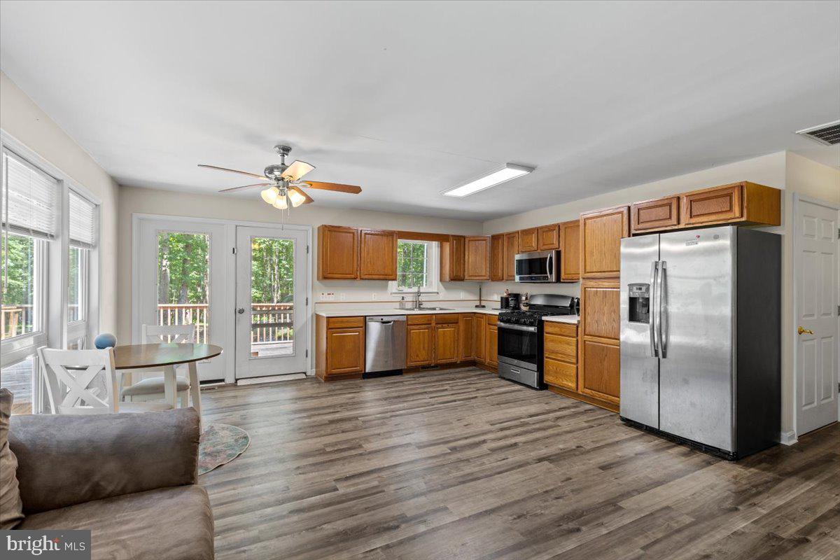 18299 RAGTOP RD, JEFFERSONTON, Virginia 22724, 4 Bedrooms Bedrooms, ,3 BathroomsBathrooms,Residential,For sale,18299 RAGTOP RD,VACU2010928 MLS # VACU2010928