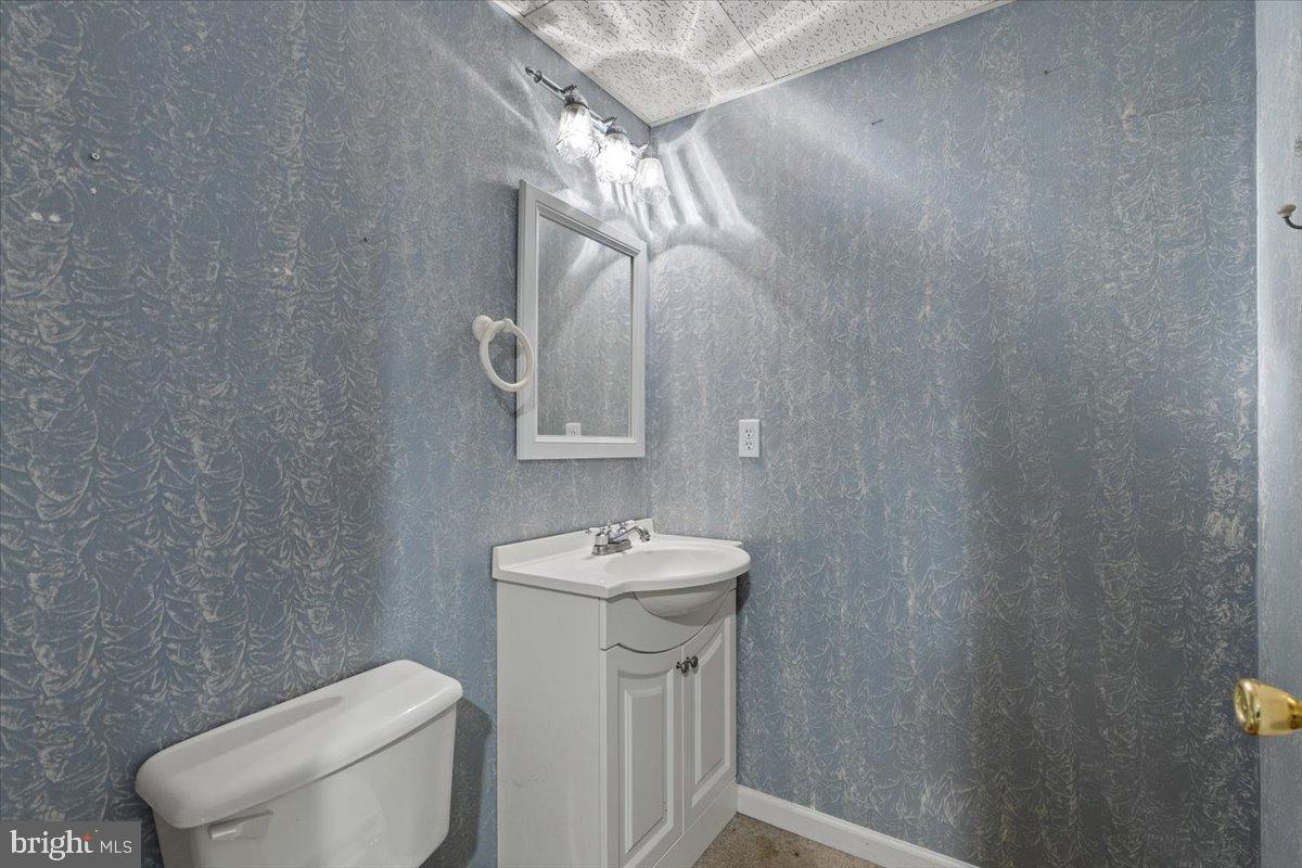 18299 RAGTOP RD, JEFFERSONTON, Virginia 22724, 4 Bedrooms Bedrooms, ,3 BathroomsBathrooms,Residential,For sale,18299 RAGTOP RD,VACU2010928 MLS # VACU2010928