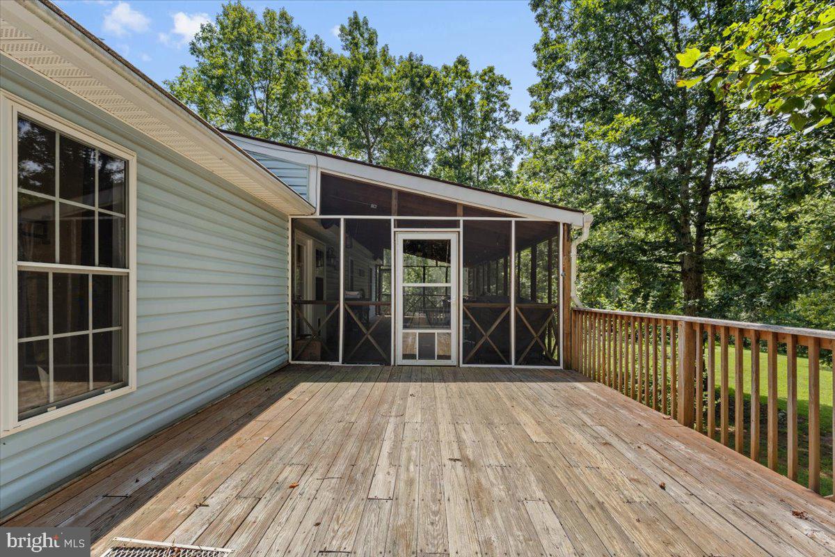 18299 RAGTOP RD, JEFFERSONTON, Virginia 22724, 4 Bedrooms Bedrooms, ,3 BathroomsBathrooms,Residential,For sale,18299 RAGTOP RD,VACU2010928 MLS # VACU2010928