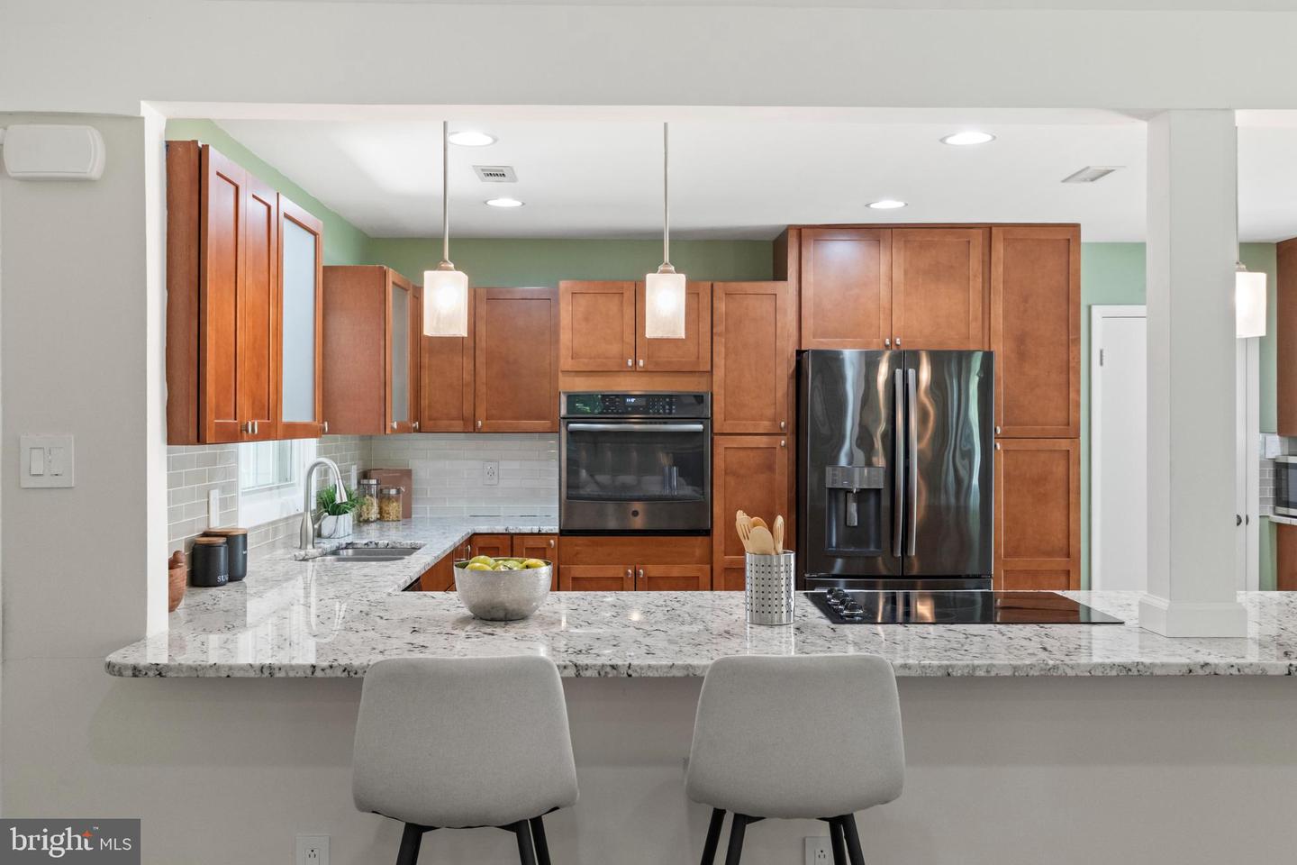 7219 WICKFORD DR, ALEXANDRIA, Virginia 22315, 3 Bedrooms Bedrooms, ,2 BathroomsBathrooms,Residential,For sale,7219 WICKFORD DR,VAFX2252978 MLS # VAFX2252978