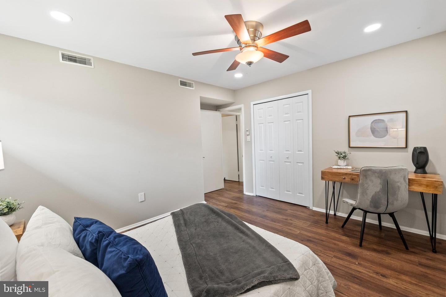 7219 WICKFORD DR, ALEXANDRIA, Virginia 22315, 3 Bedrooms Bedrooms, ,2 BathroomsBathrooms,Residential,For sale,7219 WICKFORD DR,VAFX2252978 MLS # VAFX2252978