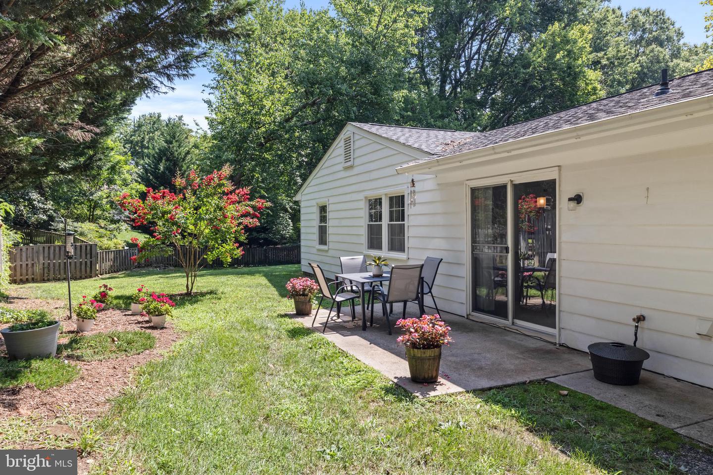 7219 WICKFORD DR, ALEXANDRIA, Virginia 22315, 3 Bedrooms Bedrooms, ,2 BathroomsBathrooms,Residential,For sale,7219 WICKFORD DR,VAFX2252978 MLS # VAFX2252978