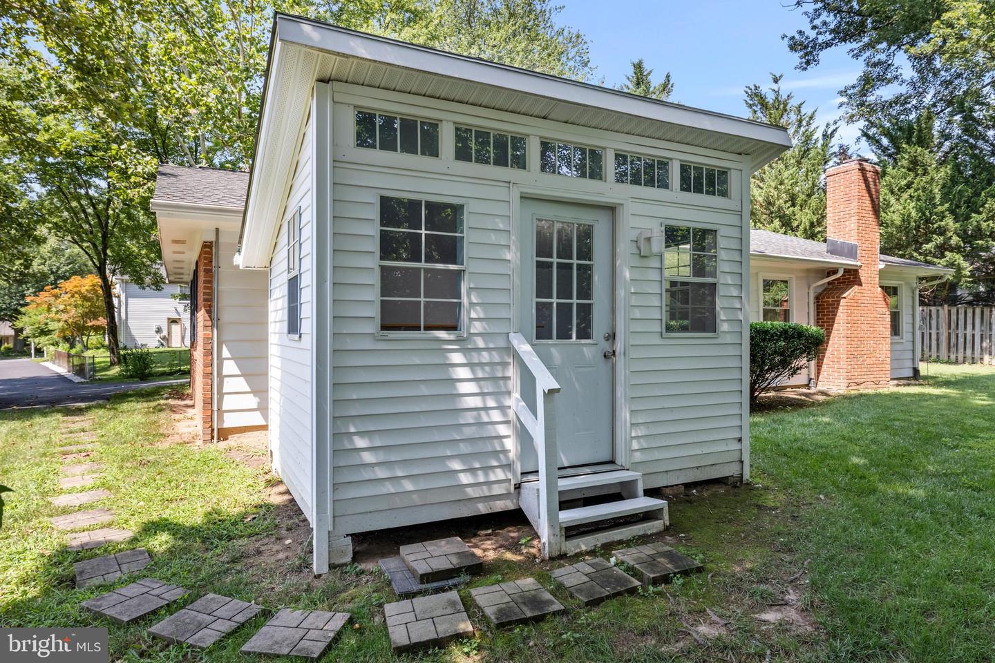 7219 WICKFORD DR, ALEXANDRIA, Virginia 22315, 3 Bedrooms Bedrooms, ,2 BathroomsBathrooms,Residential,For sale,7219 WICKFORD DR,VAFX2252978 MLS # VAFX2252978
