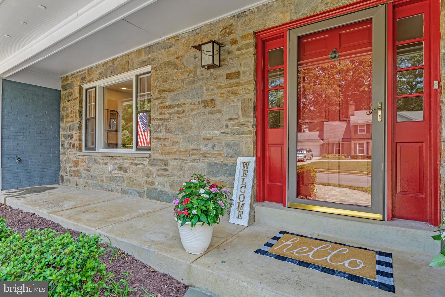 2613 EAST MEREDITH DR, VIENNA, Virginia 22181, 5 Bedrooms Bedrooms, ,3 BathroomsBathrooms,Residential,For sale,2613 EAST MEREDITH DR,VAFX2253562 MLS # VAFX2253562