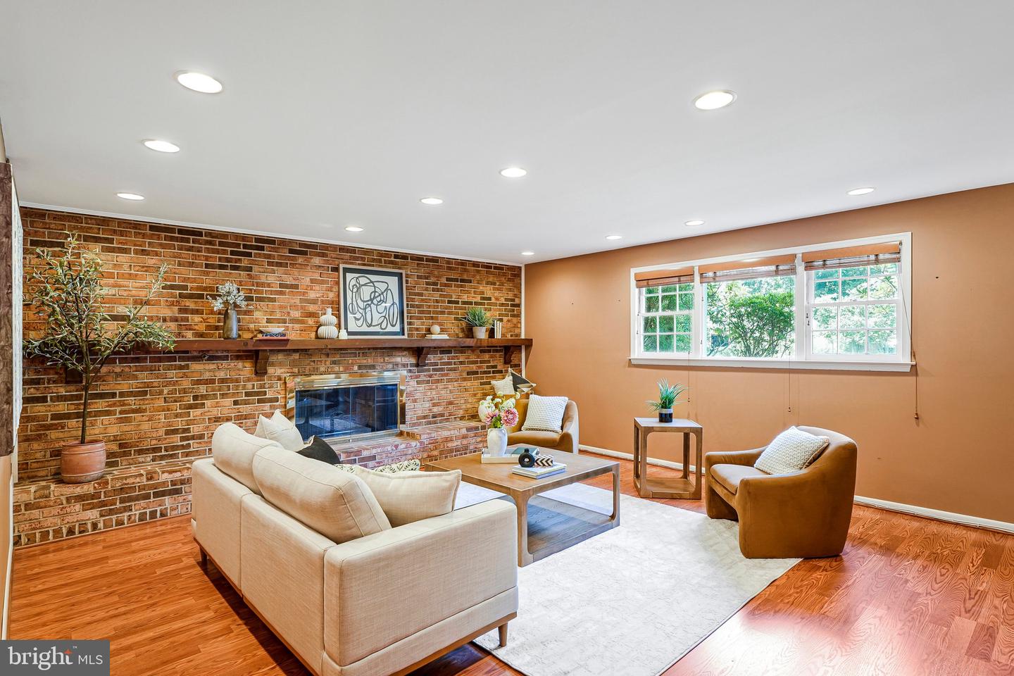 2613 EAST MEREDITH DR, VIENNA, Virginia 22181, 5 Bedrooms Bedrooms, ,3 BathroomsBathrooms,Residential,For sale,2613 EAST MEREDITH DR,VAFX2253562 MLS # VAFX2253562