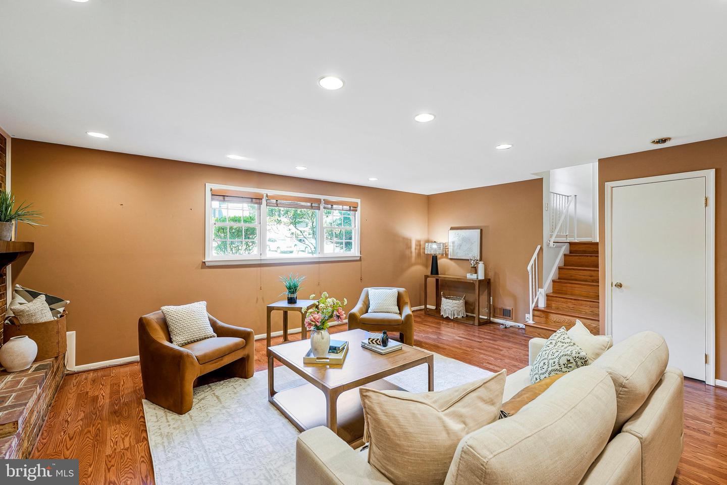2613 EAST MEREDITH DR, VIENNA, Virginia 22181, 5 Bedrooms Bedrooms, ,3 BathroomsBathrooms,Residential,For sale,2613 EAST MEREDITH DR,VAFX2253562 MLS # VAFX2253562