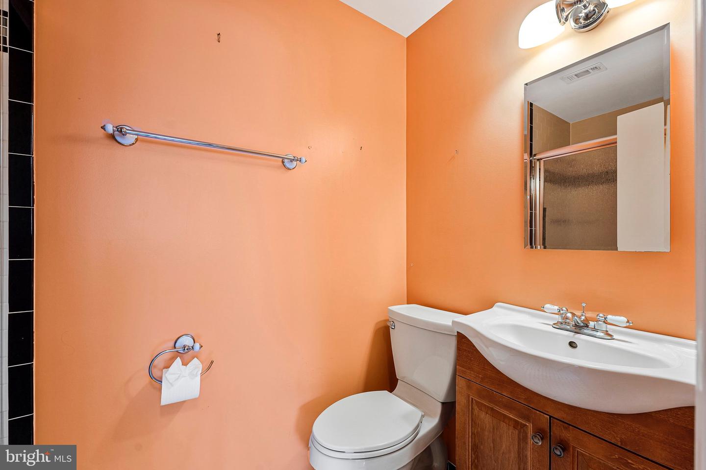 2613 EAST MEREDITH DR, VIENNA, Virginia 22181, 5 Bedrooms Bedrooms, ,3 BathroomsBathrooms,Residential,For sale,2613 EAST MEREDITH DR,VAFX2253562 MLS # VAFX2253562