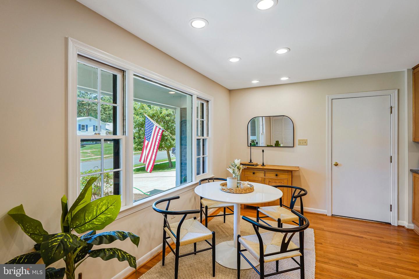 2613 EAST MEREDITH DR, VIENNA, Virginia 22181, 5 Bedrooms Bedrooms, ,3 BathroomsBathrooms,Residential,For sale,2613 EAST MEREDITH DR,VAFX2253562 MLS # VAFX2253562