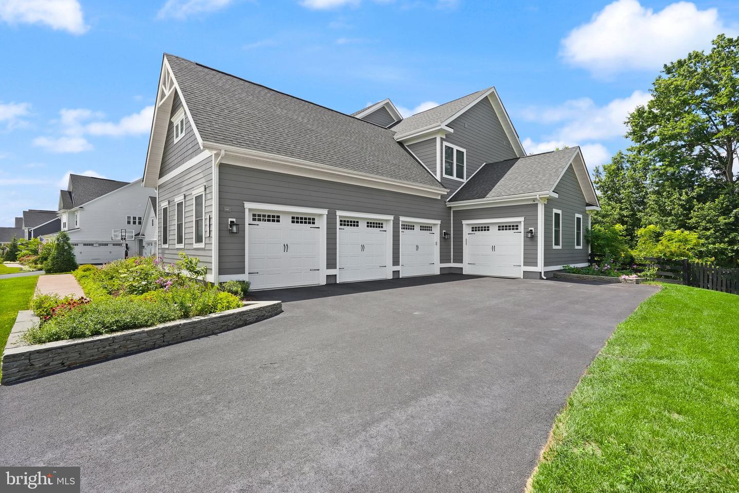 25613 WYNDHAM POINT CT, ALDIE, Virginia 20105, 6 Bedrooms Bedrooms, ,6 BathroomsBathrooms,Residential,For sale,25613 WYNDHAM POINT CT,VALO2101268 MLS # VALO2101268