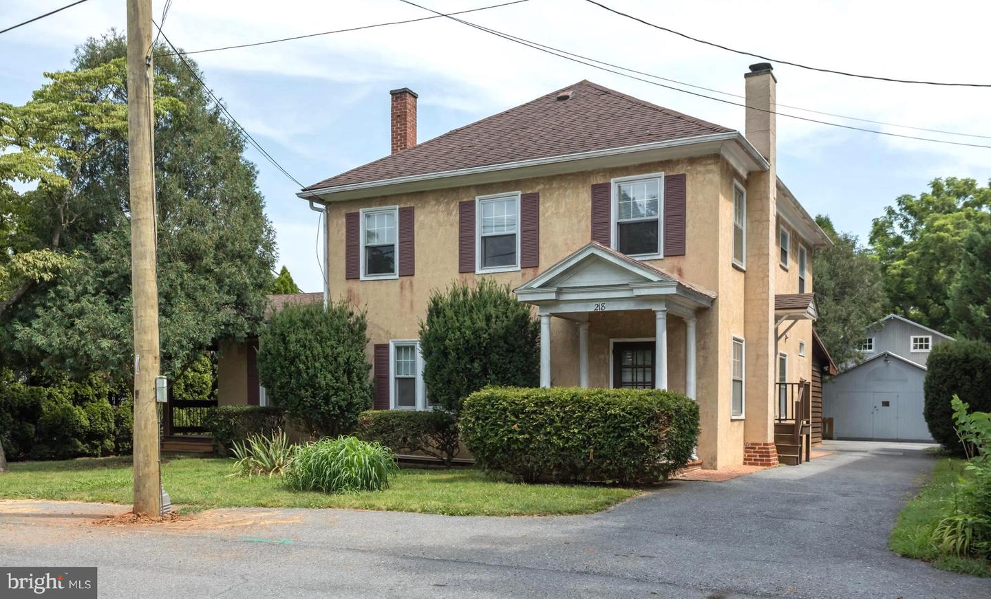 218 TREADWELL ST, BERRYVILLE, Virginia 22611, 5 Bedrooms Bedrooms, ,4 BathroomsBathrooms,Residential,For sale,218 TREADWELL ST,VACL2003898 MLS # VACL2003898