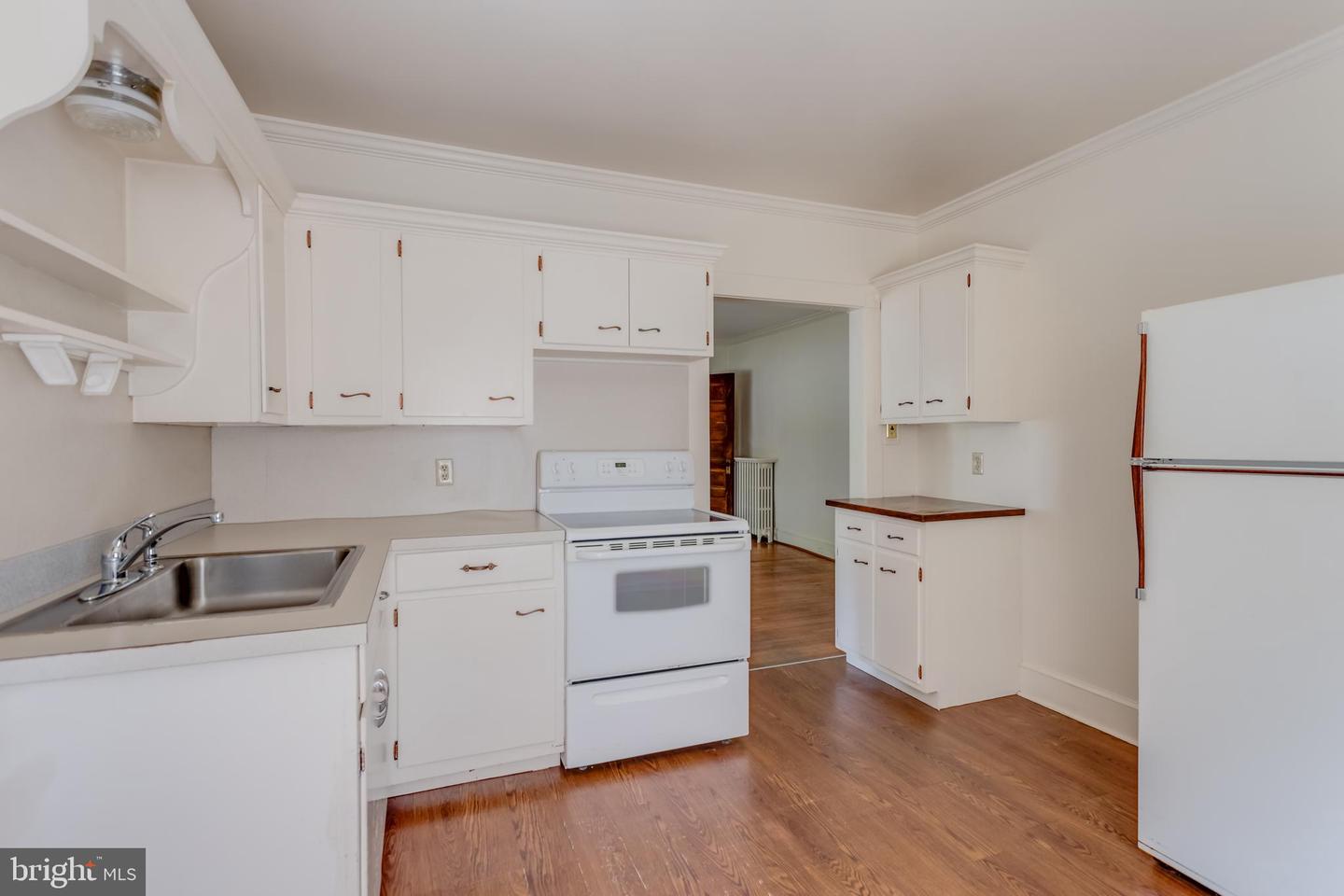 218 TREADWELL ST, BERRYVILLE, Virginia 22611, 5 Bedrooms Bedrooms, ,5 BathroomsBathrooms,Residential,For sale,218 TREADWELL ST,VACL2003898 MLS # VACL2003898