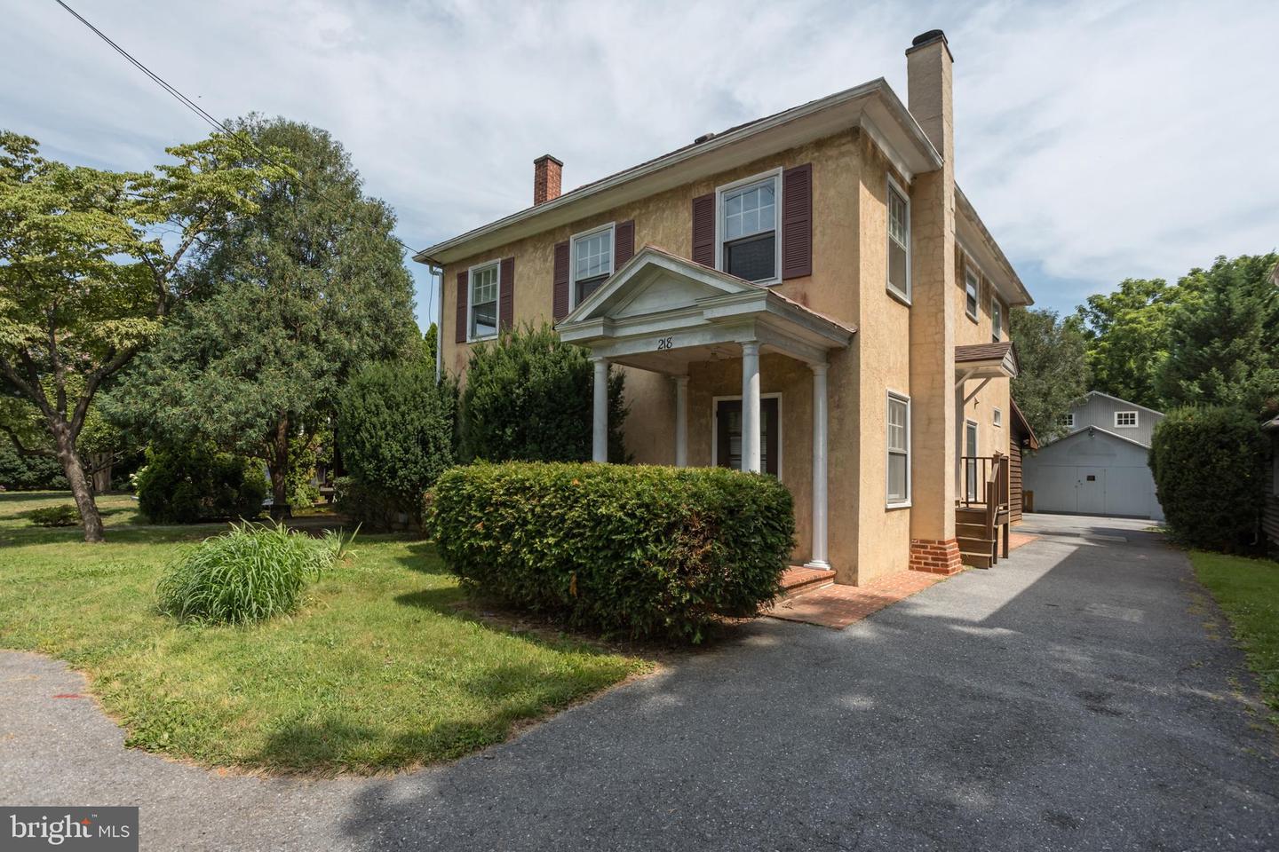 218 TREADWELL ST, BERRYVILLE, Virginia 22611, 5 Bedrooms Bedrooms, ,4 BathroomsBathrooms,Residential,For sale,218 TREADWELL ST,VACL2003898 MLS # VACL2003898