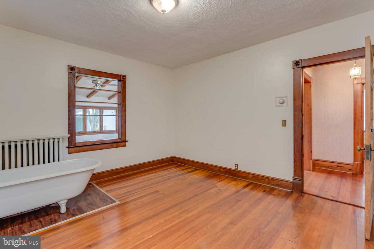 218 TREADWELL ST, BERRYVILLE, Virginia 22611, 5 Bedrooms Bedrooms, ,5 BathroomsBathrooms,Residential,For sale,218 TREADWELL ST,VACL2003898 MLS # VACL2003898