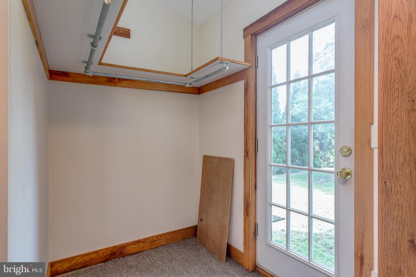 218 TREADWELL ST, BERRYVILLE, Virginia 22611, 5 Bedrooms Bedrooms, ,5 BathroomsBathrooms,Residential,For sale,218 TREADWELL ST,VACL2003898 MLS # VACL2003898