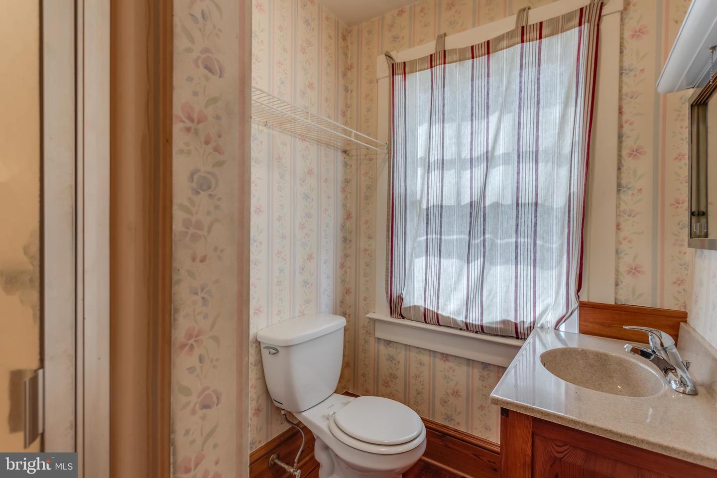 218 TREADWELL ST, BERRYVILLE, Virginia 22611, 5 Bedrooms Bedrooms, ,5 BathroomsBathrooms,Residential,For sale,218 TREADWELL ST,VACL2003898 MLS # VACL2003898