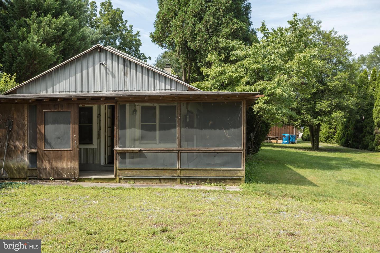 218 TREADWELL ST, BERRYVILLE, Virginia 22611, 5 Bedrooms Bedrooms, ,5 BathroomsBathrooms,Residential,For sale,218 TREADWELL ST,VACL2003898 MLS # VACL2003898