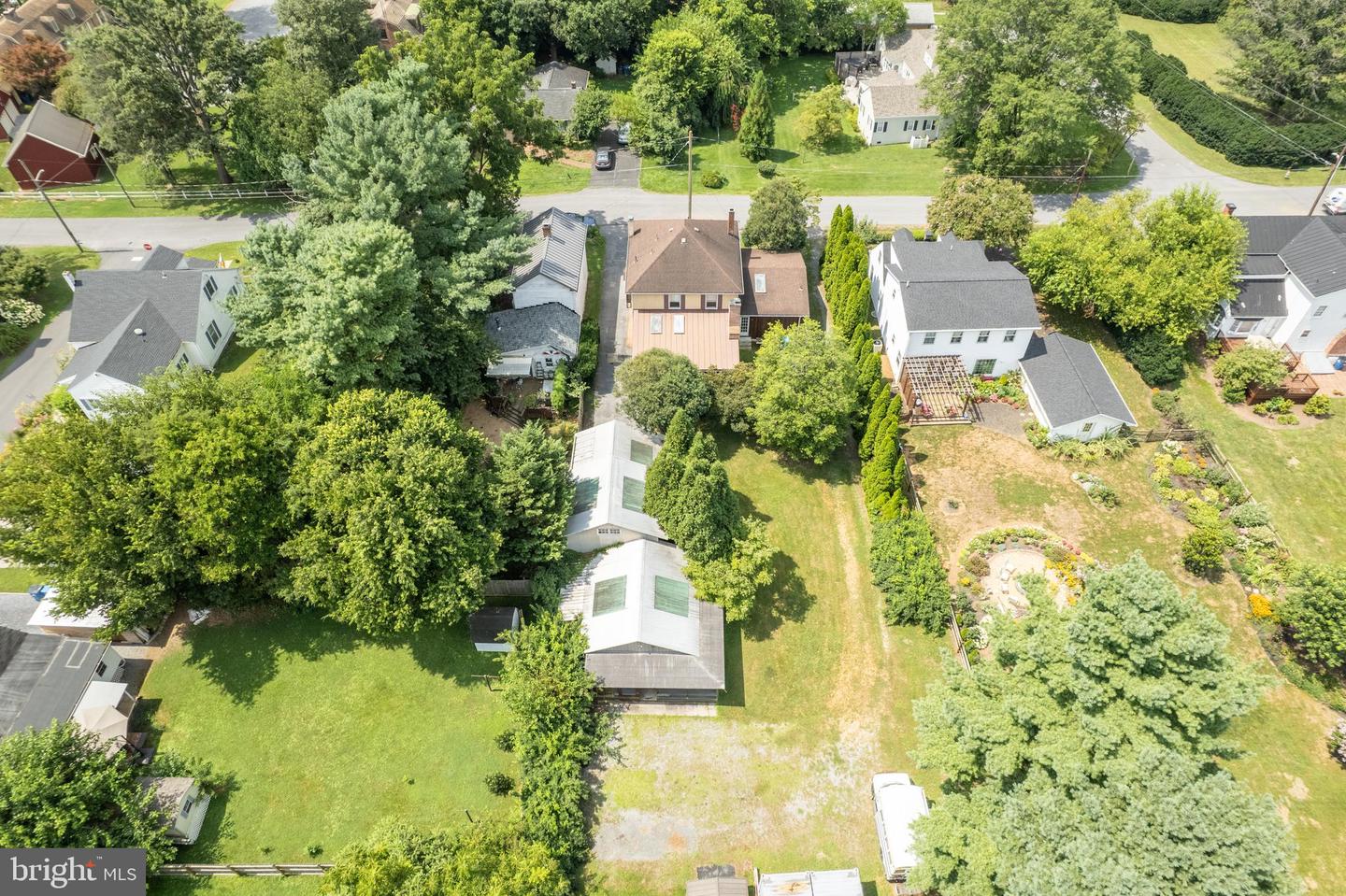 218 TREADWELL ST, BERRYVILLE, Virginia 22611, 5 Bedrooms Bedrooms, ,5 BathroomsBathrooms,Residential,For sale,218 TREADWELL ST,VACL2003898 MLS # VACL2003898