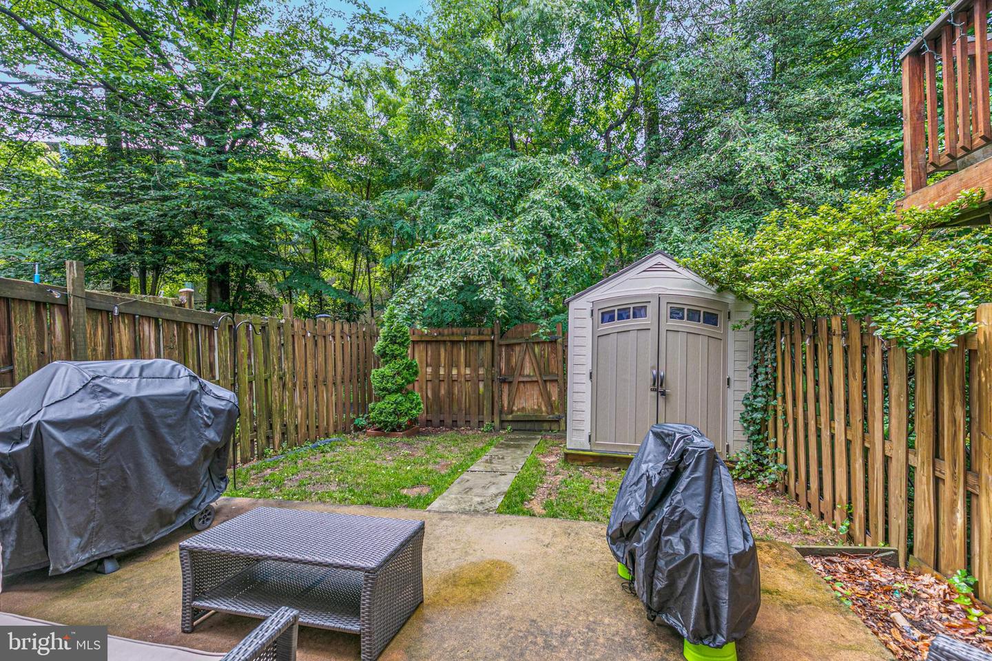 3048 SUGAR LN, VIENNA, Virginia 22181, 4 Bedrooms Bedrooms, ,3 BathroomsBathrooms,Residential,For sale,3048 SUGAR LN,VAFX2254532 MLS # VAFX2254532