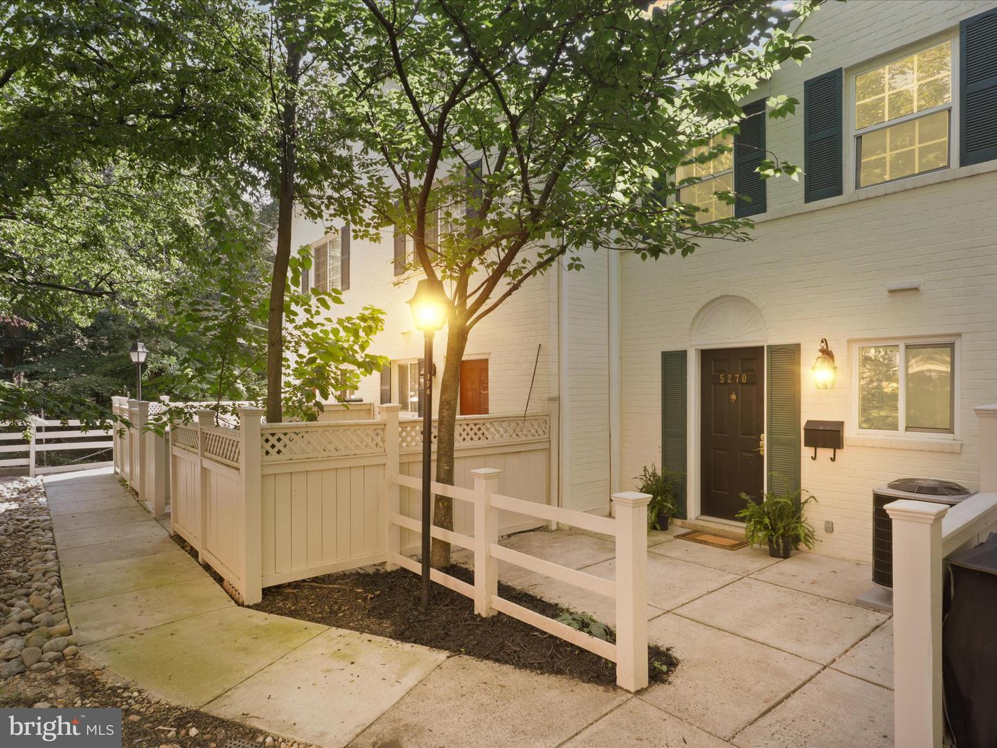 5270 MARIS AVE, ALEXANDRIA, Virginia 22304, 2 Bedrooms Bedrooms, ,1 BathroomBathrooms,Residential,For sale,5270 MARIS AVE,VAAX2047364 MLS # VAAX2047364