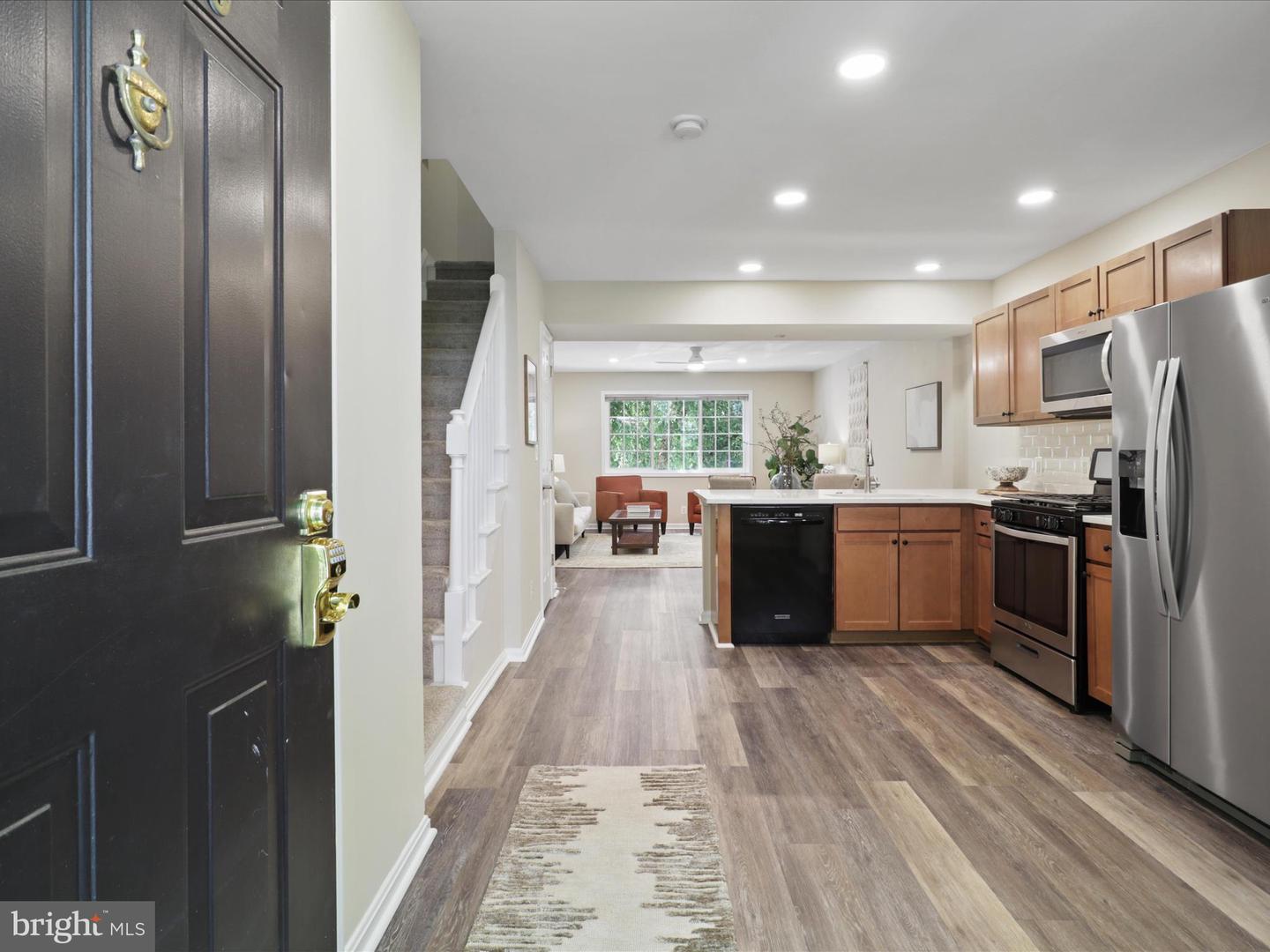 5270 MARIS AVE, ALEXANDRIA, Virginia 22304, 2 Bedrooms Bedrooms, ,1 BathroomBathrooms,Residential,For sale,5270 MARIS AVE,VAAX2047364 MLS # VAAX2047364
