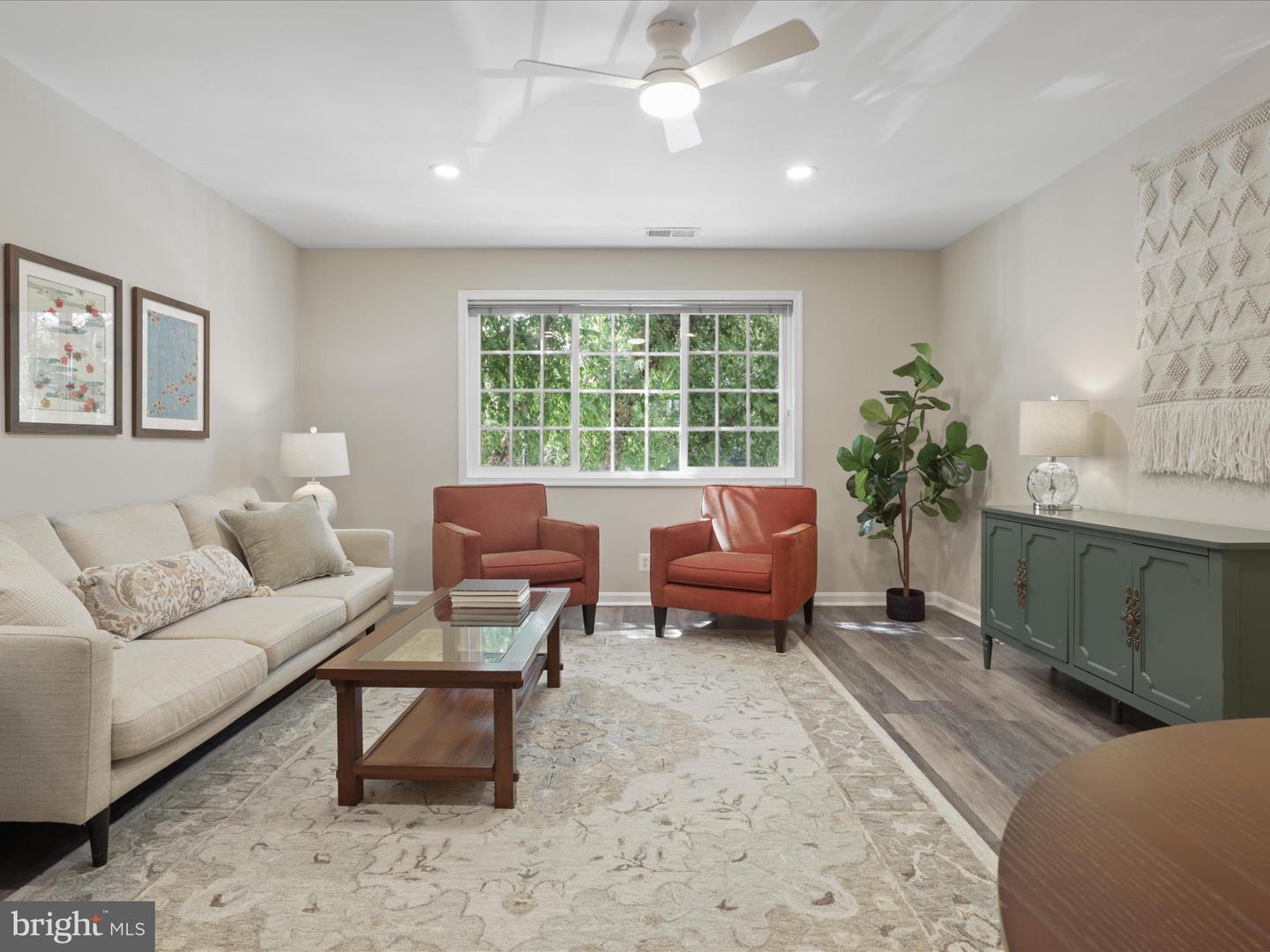 5270 MARIS AVE, ALEXANDRIA, Virginia 22304, 2 Bedrooms Bedrooms, ,1 BathroomBathrooms,Residential,For sale,5270 MARIS AVE,VAAX2047364 MLS # VAAX2047364