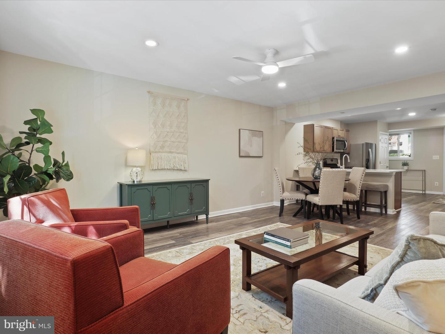 5270 MARIS AVE, ALEXANDRIA, Virginia 22304, 2 Bedrooms Bedrooms, ,1 BathroomBathrooms,Residential,For sale,5270 MARIS AVE,VAAX2047364 MLS # VAAX2047364