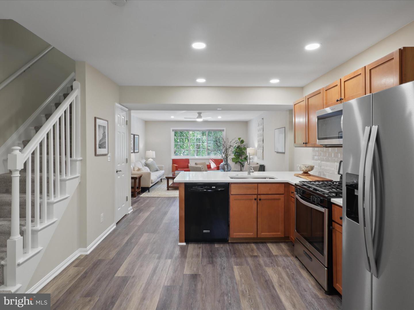 5270 MARIS AVE, ALEXANDRIA, Virginia 22304, 2 Bedrooms Bedrooms, ,1 BathroomBathrooms,Residential,For sale,5270 MARIS AVE,VAAX2047364 MLS # VAAX2047364