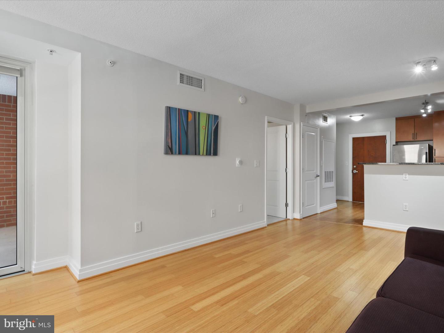 915 E ST NW #301, WASHINGTON, District Of Columbia 20004, 1 Bedroom Bedrooms, ,1 BathroomBathrooms,Residential,For sale,915 E ST NW #301,DCDC2210166 MLS # DCDC2210166